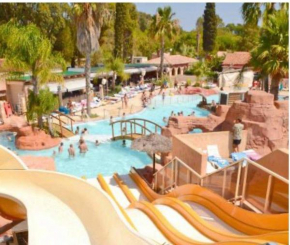 Camping LES PALMIERS